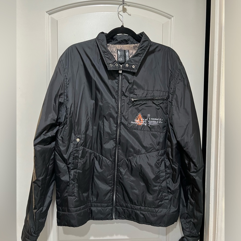 Volcom men’s lightweight jacket MED